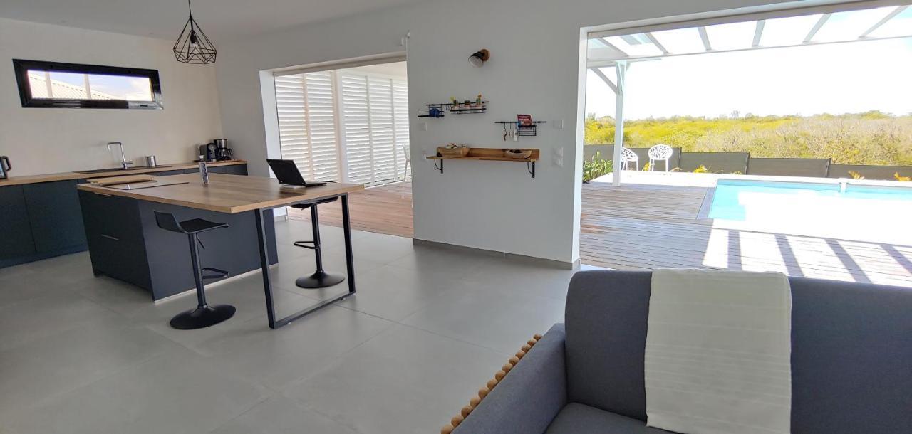 Villa Fleur De Goyave - Tres Bien Ventilee - Vue Degagee سانت فرانسوا المظهر الخارجي الصورة