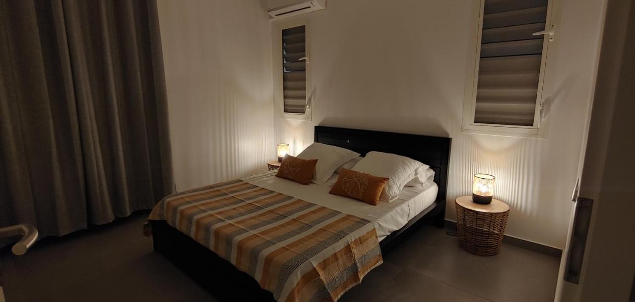 Villa Fleur De Goyave - Tres Bien Ventilee - Vue Degagee سانت فرانسوا المظهر الخارجي الصورة