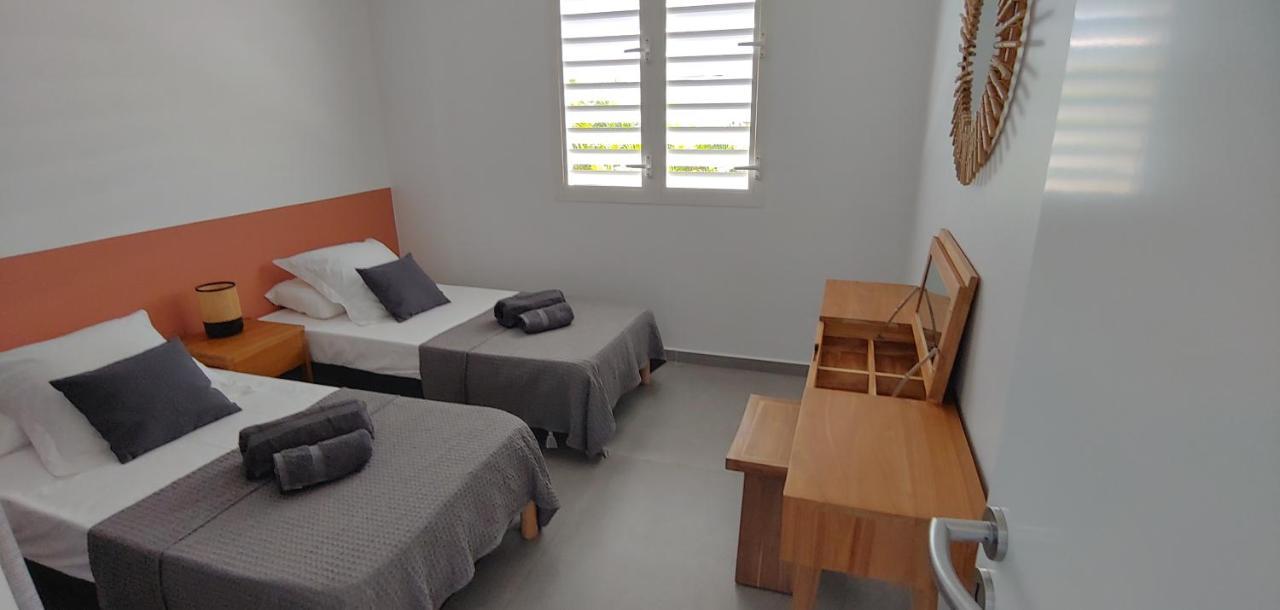 Villa Fleur De Goyave - Tres Bien Ventilee - Vue Degagee سانت فرانسوا المظهر الخارجي الصورة