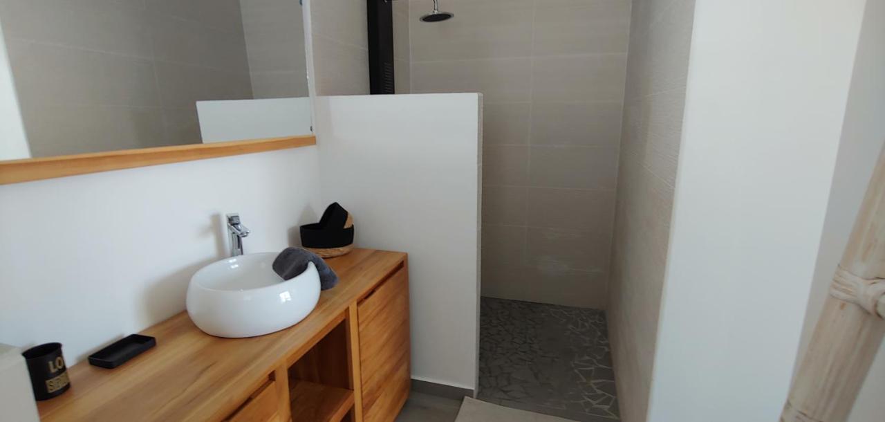 Villa Fleur De Goyave - Tres Bien Ventilee - Vue Degagee سانت فرانسوا المظهر الخارجي الصورة
