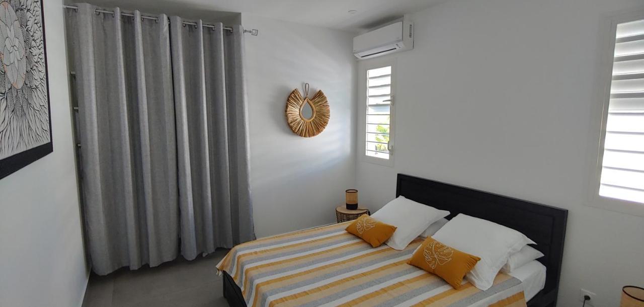 Villa Fleur De Goyave - Tres Bien Ventilee - Vue Degagee سانت فرانسوا المظهر الخارجي الصورة